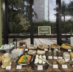 RESTAURANTE MBI 2.jpg