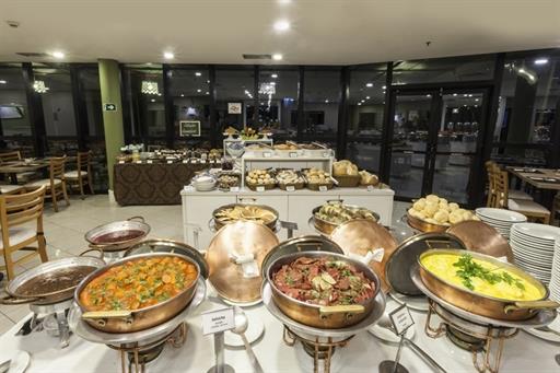 RESTAURANTE MBI 3.jpg