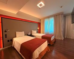 Superior Adaptado - 2 camas de solteiro