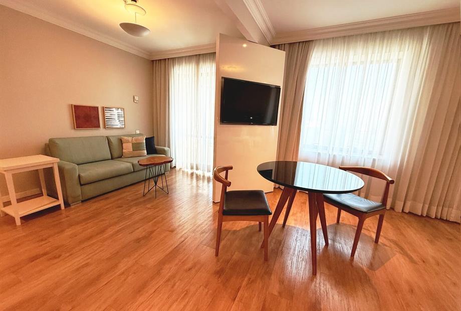 suite premium 2 omn.jpg