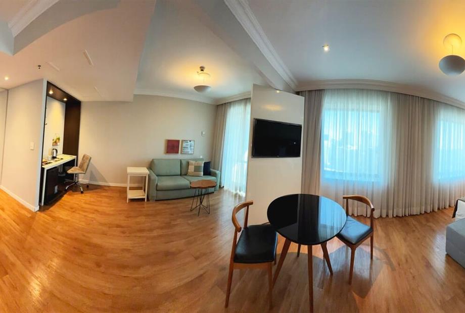 suite premium panoramica omn.jpg