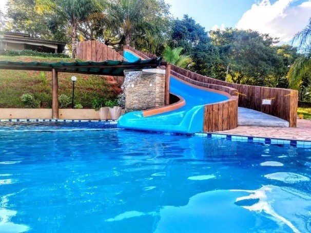piscina.jpeg
