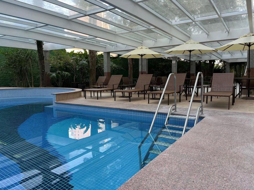 41) piscina4 omni.jpg