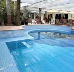 44) piscina8 omni.jpg