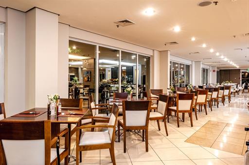 vdi restaurante 2 omn.jpg