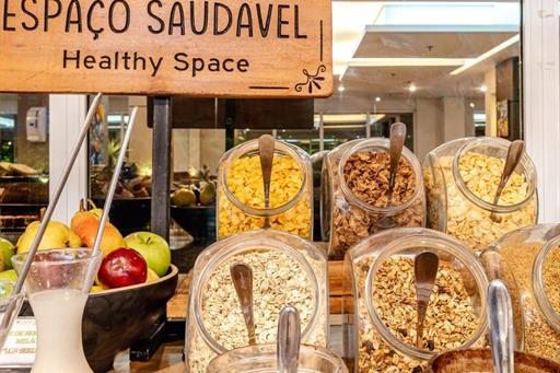 vdi restaurante 13 omn.jpg