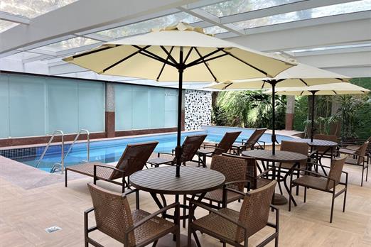 42) piscina6 omni.jpg