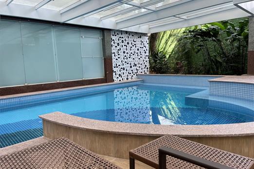 39) piscina2 omni.jpg