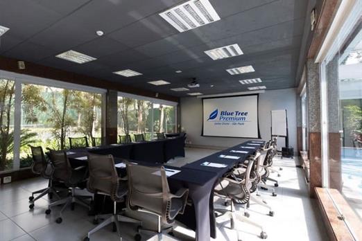 50) sala de eventos 5.jpeg