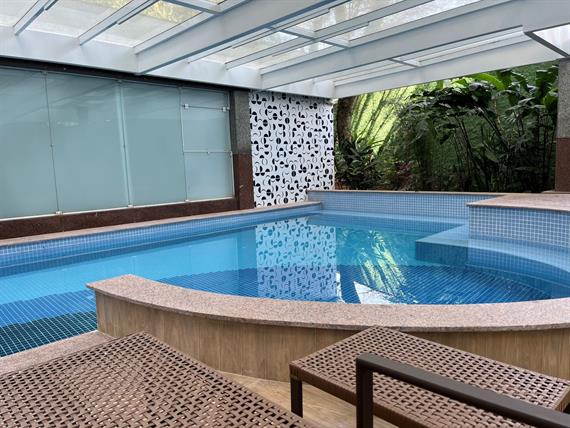 39) piscina2 omni.jpg