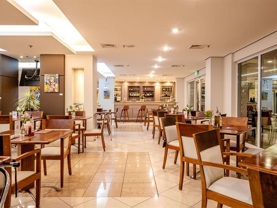vdi restaurante 5 omn.jpg