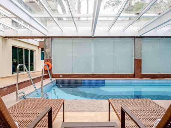 vdi piscina climatizada 4 omn.jpg