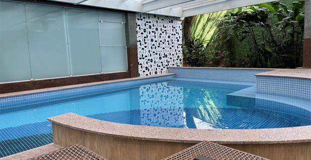 39) piscina2 omni.jpg