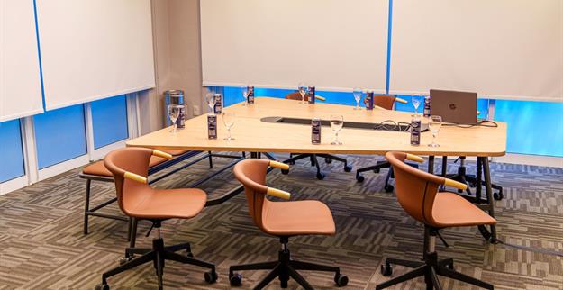 52) sala de eventos 7 exp.jpg