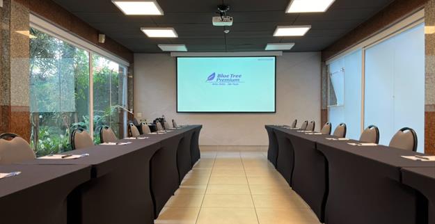 48) sala de eventos 3.jpeg