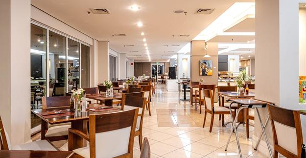 vdi restaurante 1 omn.jpg