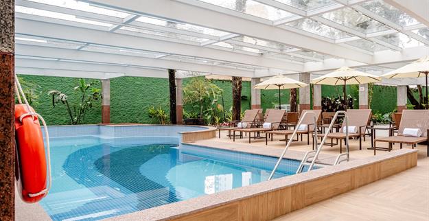 vdi piscina climatizada 1 omn.jpg