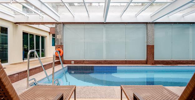 vdi piscina climatizada 4 omn.jpg