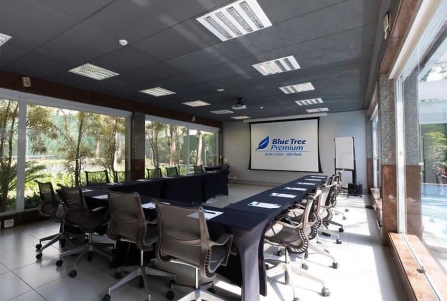 50) sala de eventos 5.jpeg