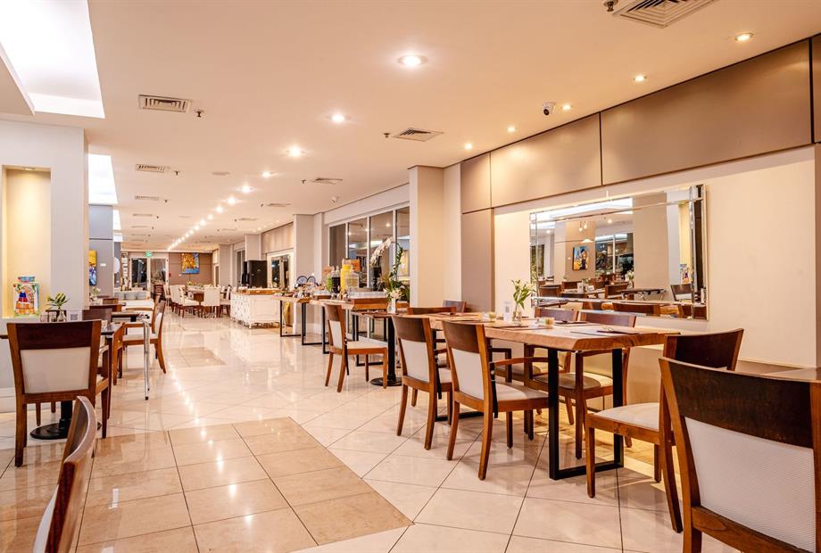 vdi restaurante 17 omn.jpg