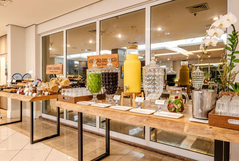 vdi restaurante 14 omn.jpg