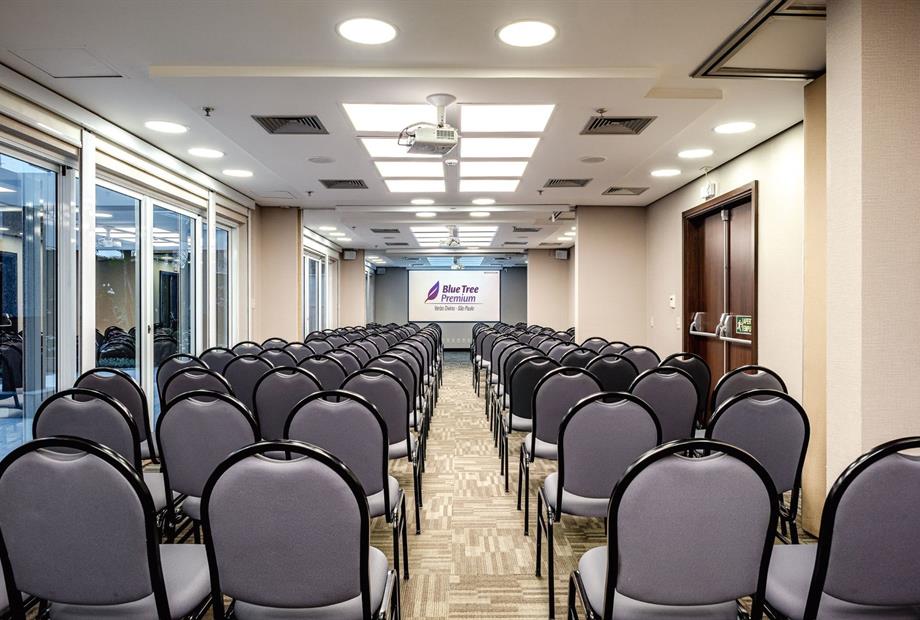 vdi sala de evento 1 omn.jpg