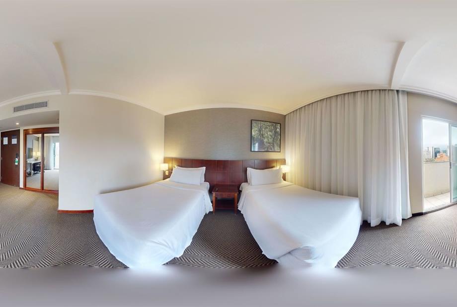 luxo twin 14 om1.jpg