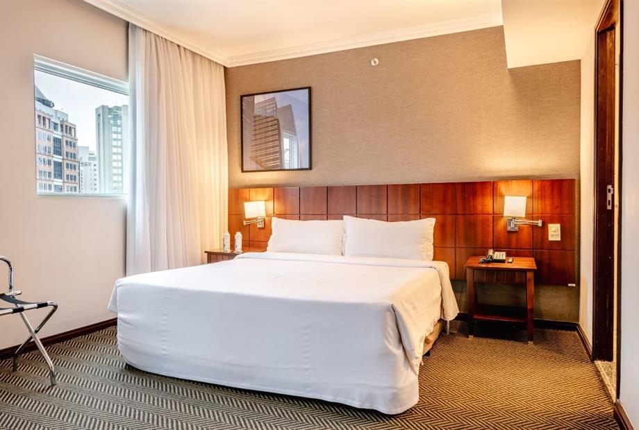 suite jr 12 omn1.jpg