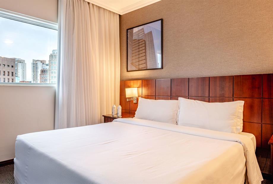 suite jr 14 omn1.jpg