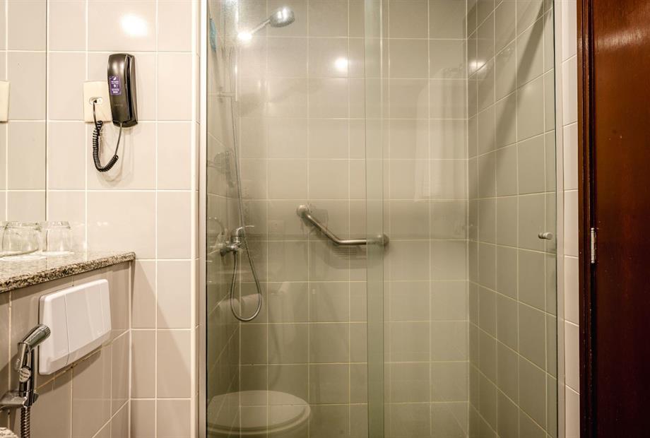 suite jr 22 omn1.jpg