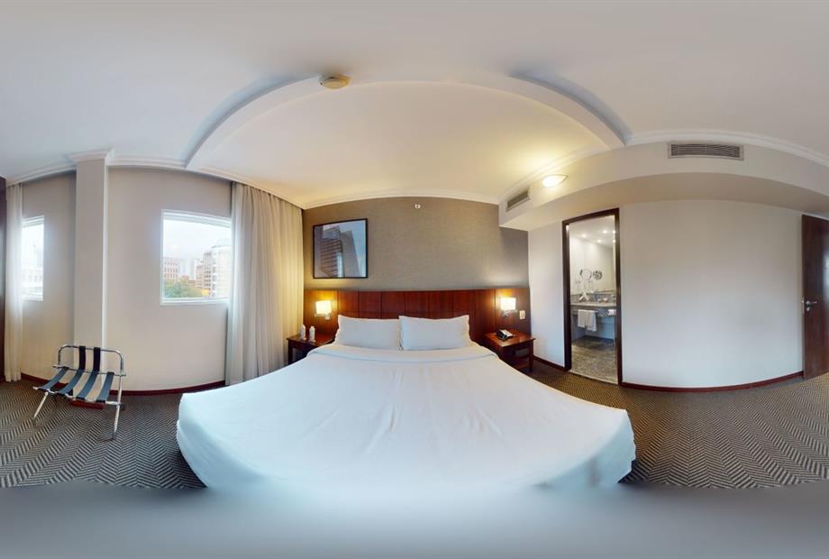 suite jr 24 omn1.jpg