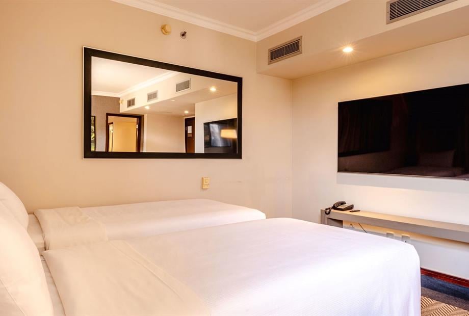 suite familia 11 omn1.jpg