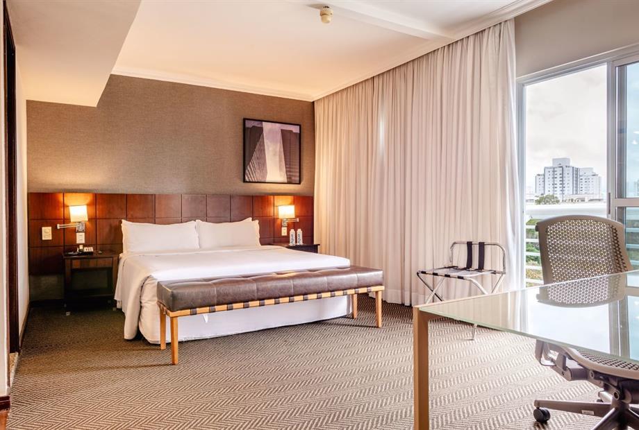 suite familia 16 omn1.jpg