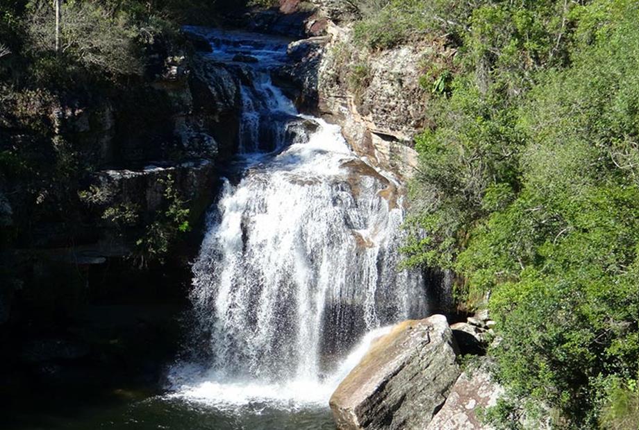 CACHOEIRA ITAYTIBA.jpg