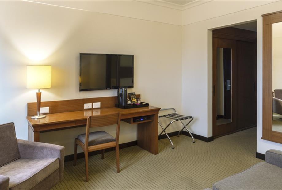 56 suite com banheira.jpg