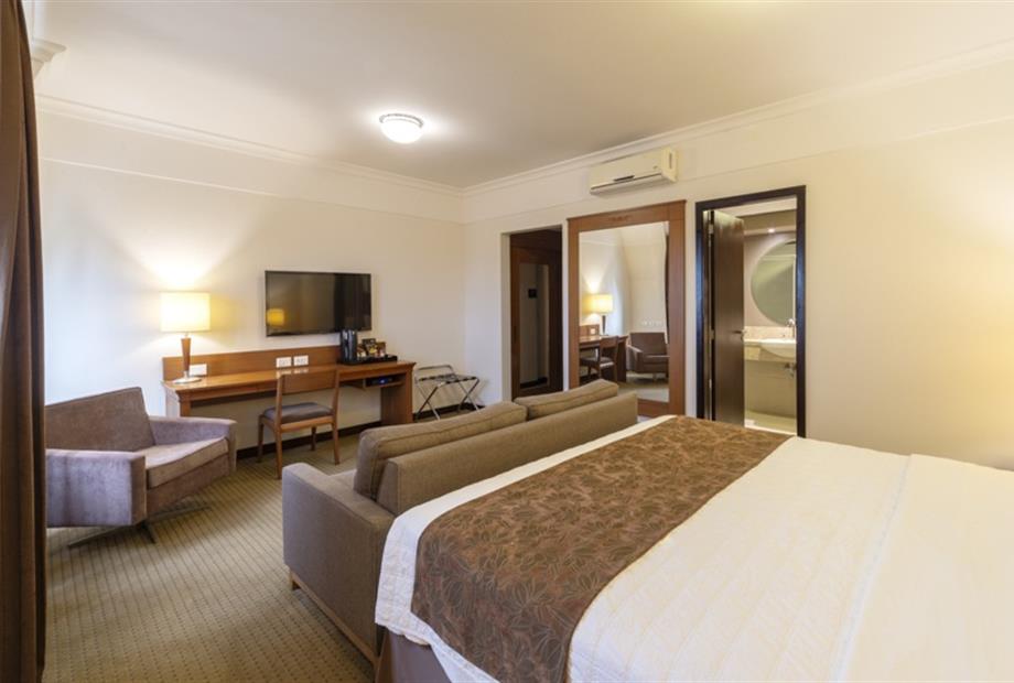 55 suite com banheira.jpg