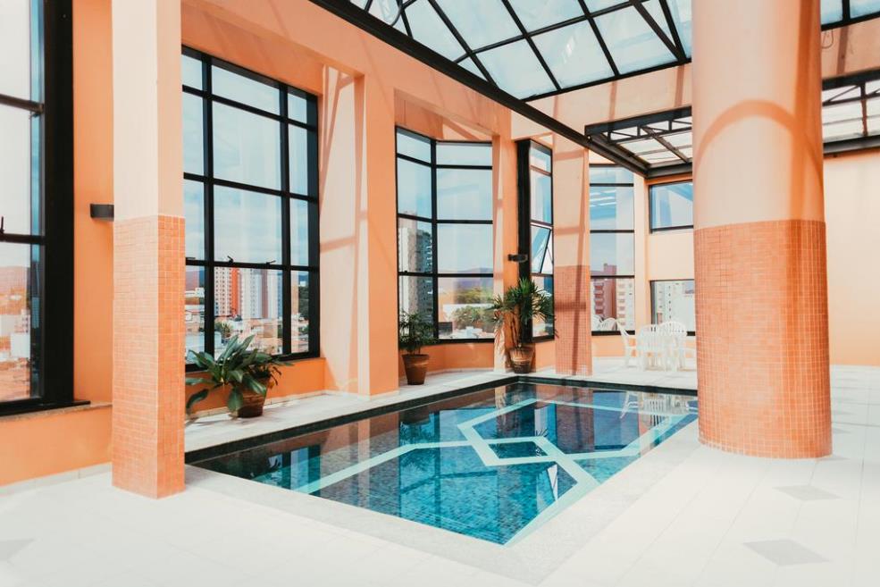 piscina.jpg