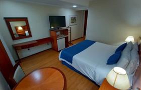 Suíte Master do Summit Suítes Hotel Jundiaí