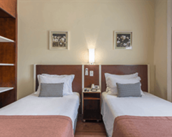 Superior - 2 Camas de Solteiro