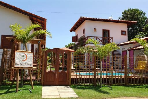 By Livia Fachada.jpg