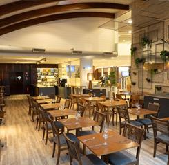 restaurante om_8890.jpg