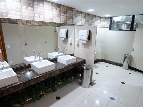 lobby banheiro om_8866.jpg