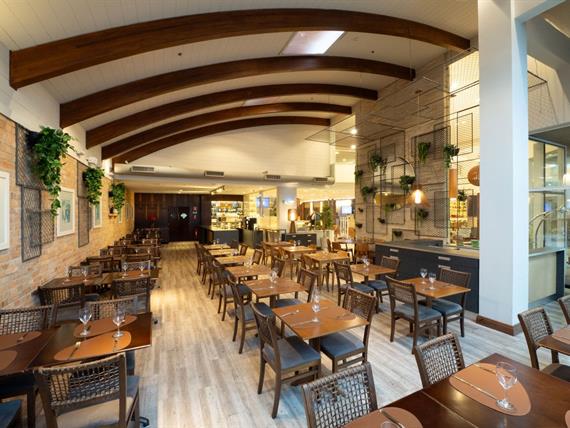 restaurante om_8886.jpg