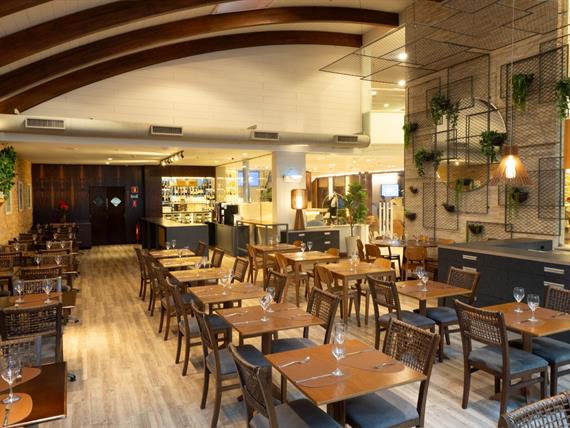 restaurante om_8890.jpg