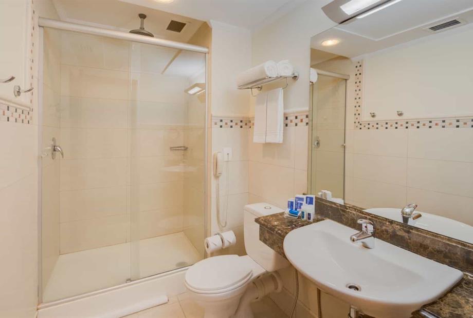 om superior casal.jpg