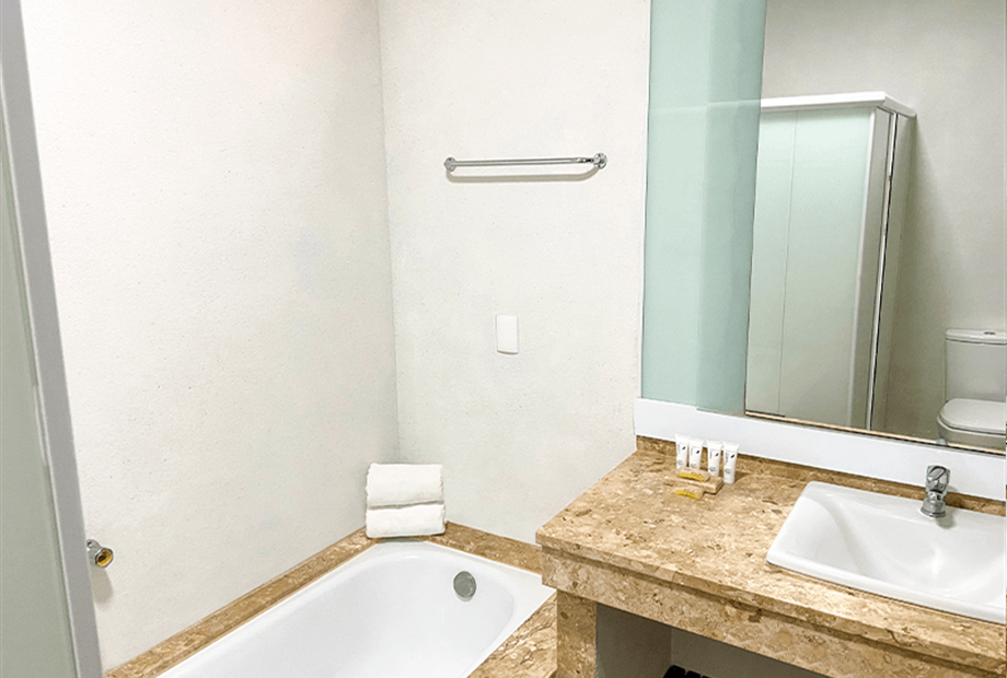 superior twin com banheira 4.png