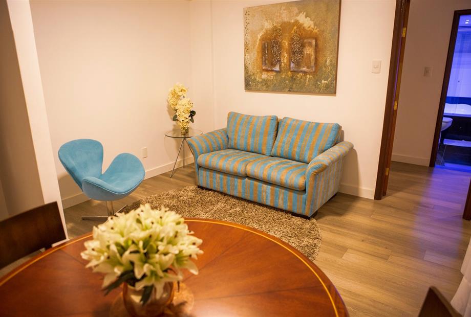 Suite Gran Luxo Sala de Estar.jpg