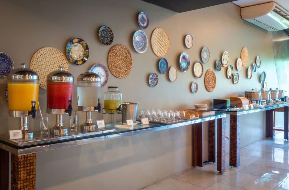 restaurante 6 omn.jpg