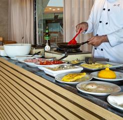 restaurante 3 omn.jpg