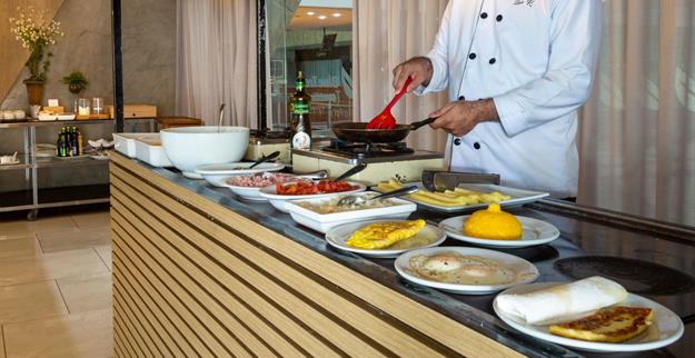 restaurante 3 omn.jpg